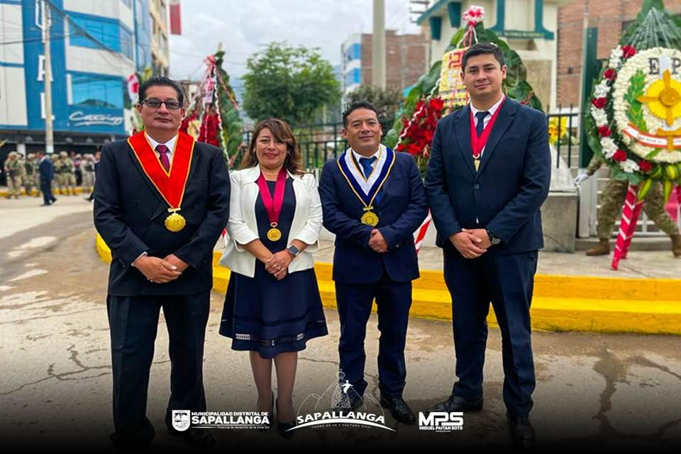 Desfile por la Jura y Proclama de la Independencia del Perú en Huancayo