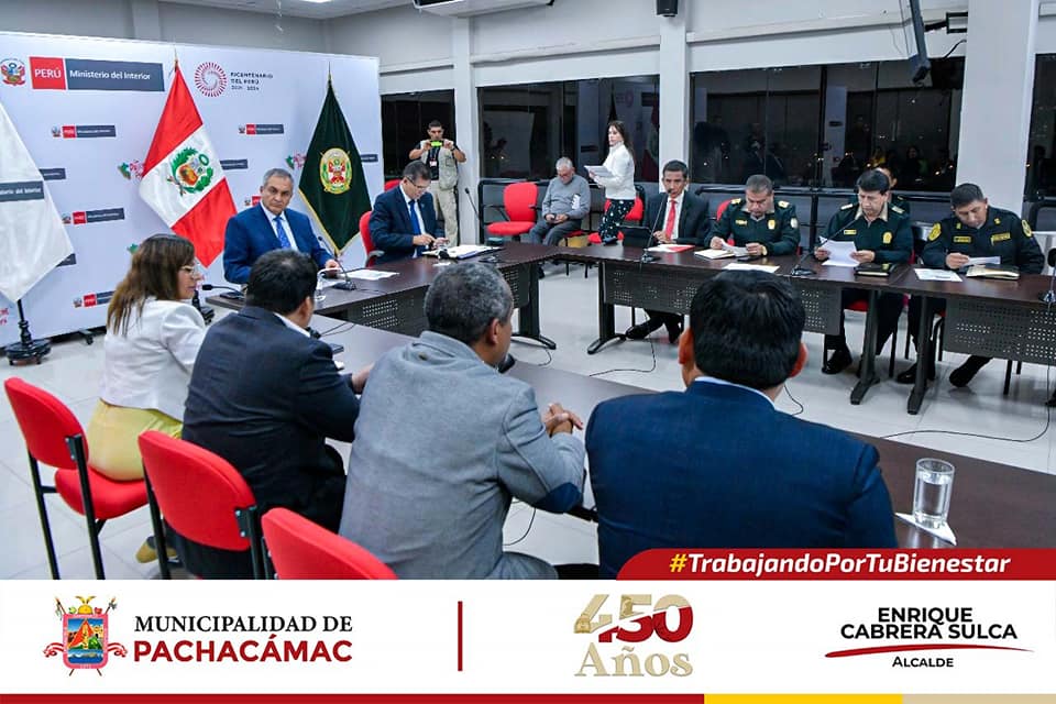 Alcalde de Pachacámac junto a miembros de la Mancomunidad Lima Sur se reúnen con ministro del Interior para fortalecer la seguridad en la región.