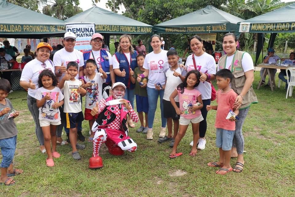 Con gran éxito Maynas, UNFPA y PROMSEX, desarrollaron feria multisectorial "Niñas, no esposas”