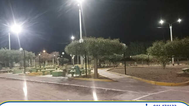 La iluminación del parque del caserío La Victoria, recién renovada.