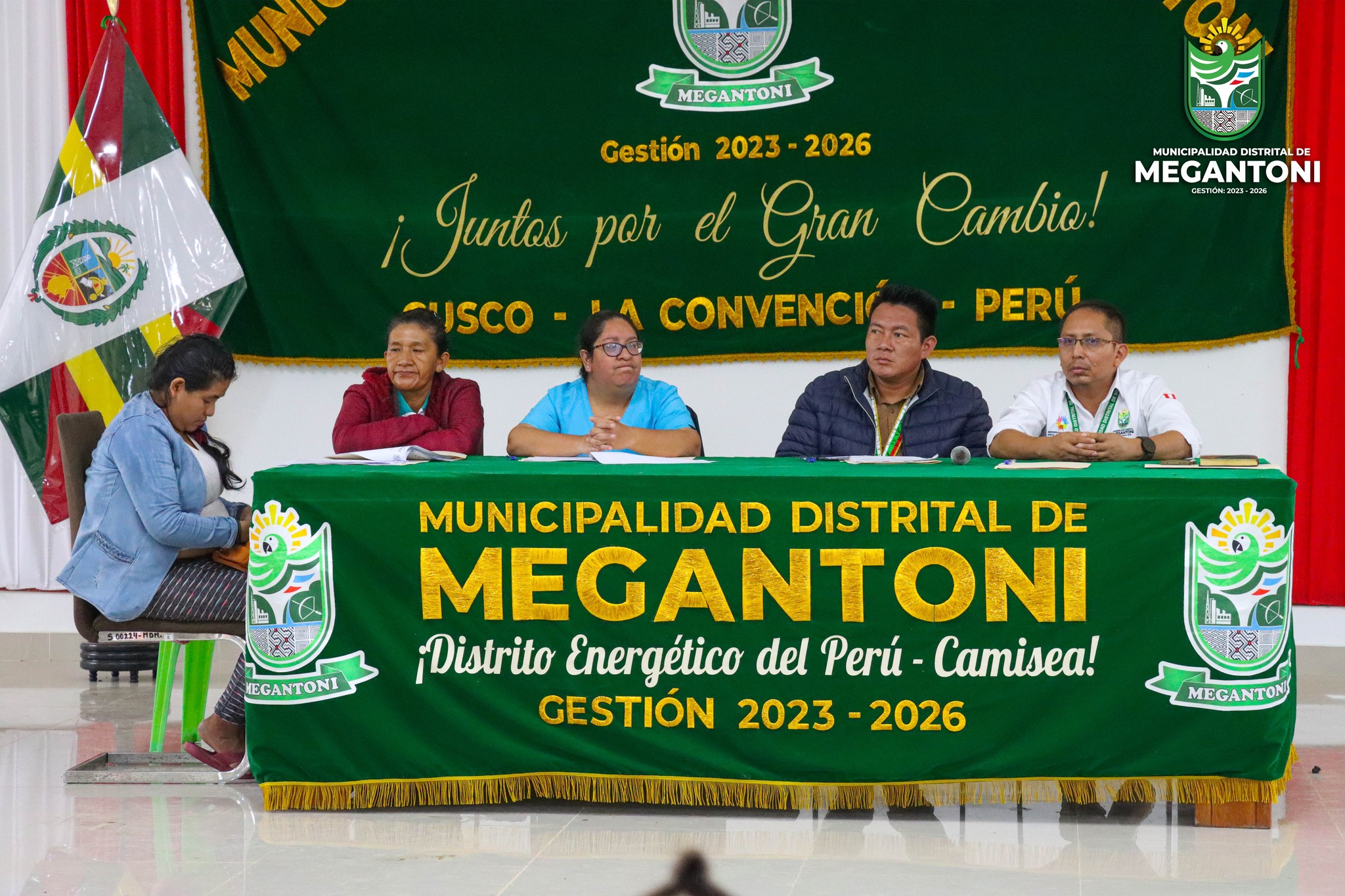 Beneficiarias del Programa Vaso de Leche mantienen reuni贸n por mejora de la Nutrici贸n Infantil