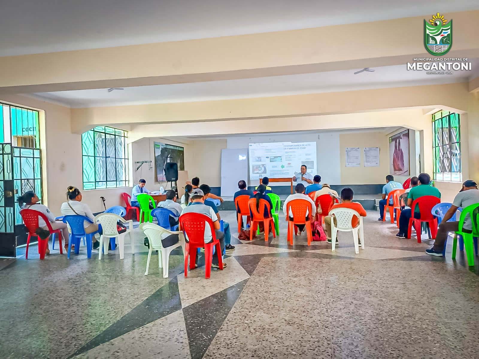 Registradores civiles de Megantoni participaron en curso bรกsico en procedimientos del Registro Civil