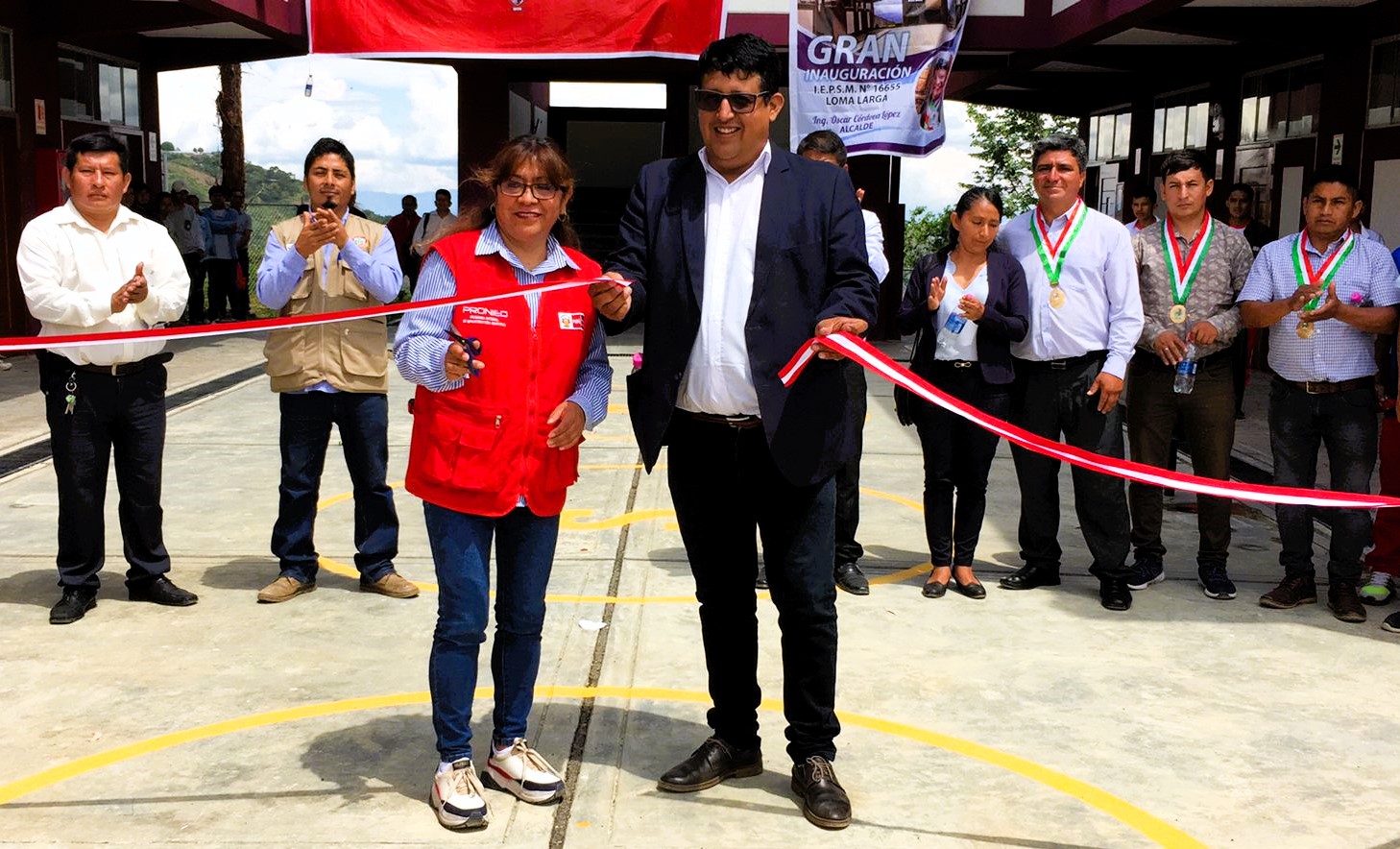 inauguran nueva infraestructura de la IE N.º 16655, en La Coipa, San Ignacio