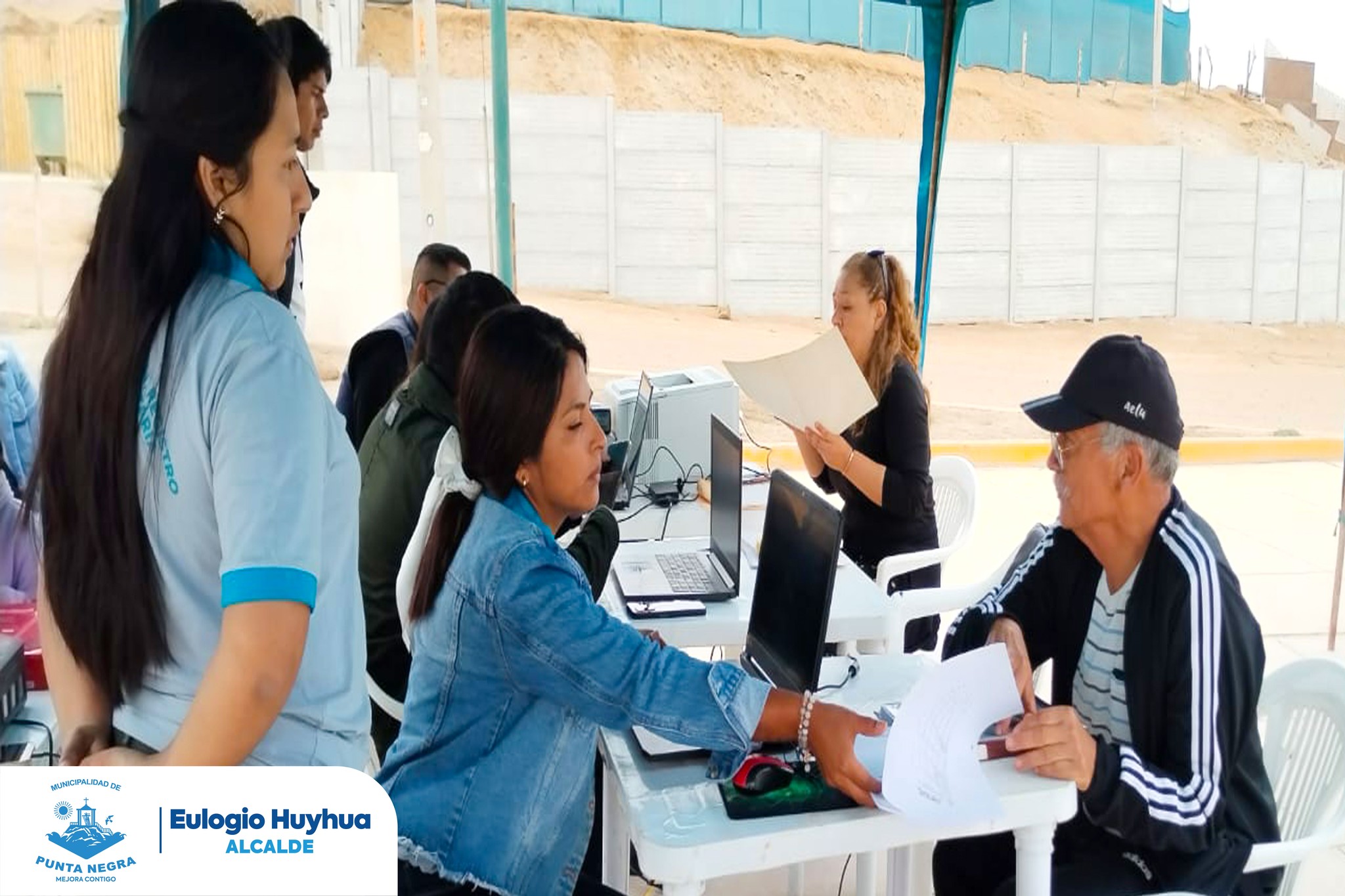 Gran campaña de concientización tributaria en la Urb. Santa Rosa Baja