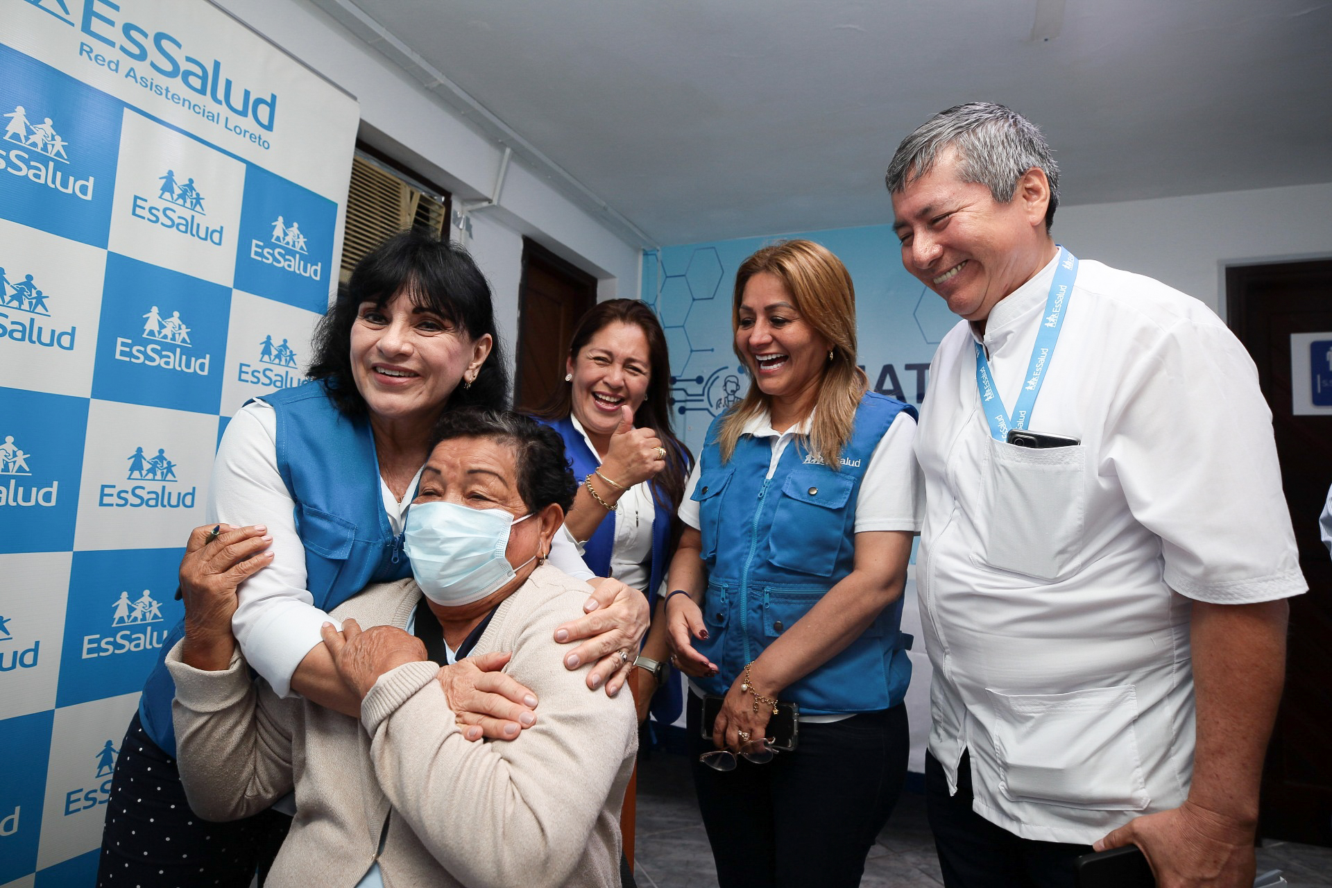 Presidenta de EsSalud llega a Iquitos