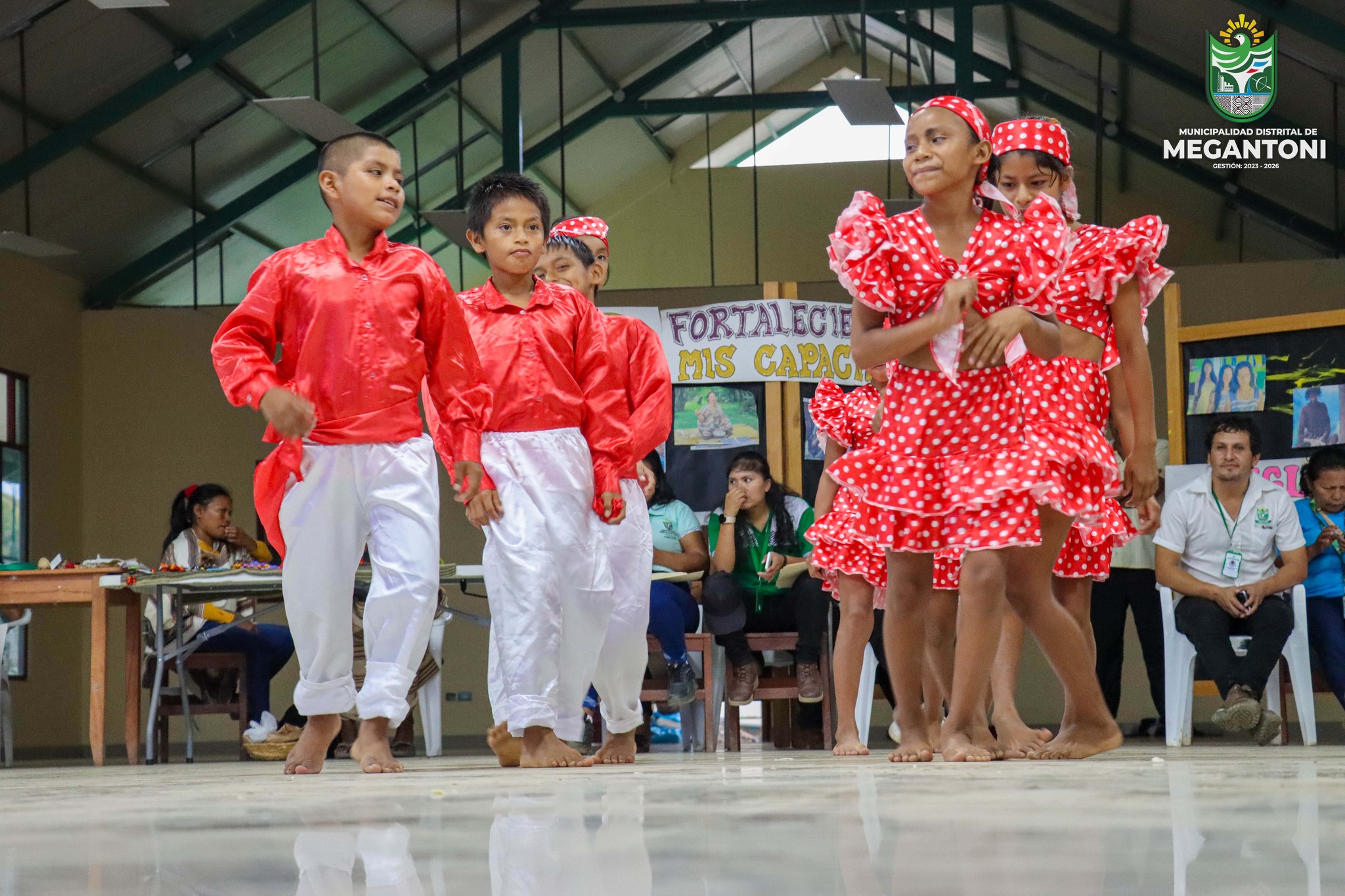 Concluye capacitaciรณn a servidores pรบblicos de los pueblos originarios de #Megantoni