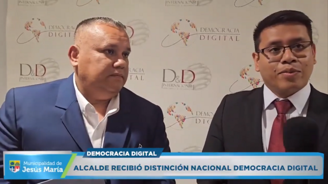 Nuestro alcalde Jesús Gálvez Olivares recibió una distinción especial en la ceremonia del Premio Nacional Democracia Digital 2023 por nuestra App #JesúsMaríaSomosTodos. Esta iniciativa fue desarrollada en beneficio de los vecinos del distrito para que tengan una herramienta más para notificar sus emergencias e incidencias fácilmente. 