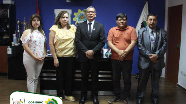 DRE-Ica Brindara reconocimiento a estudiantes ganadores de la IV Olimpiadas Nacional de Matemática 