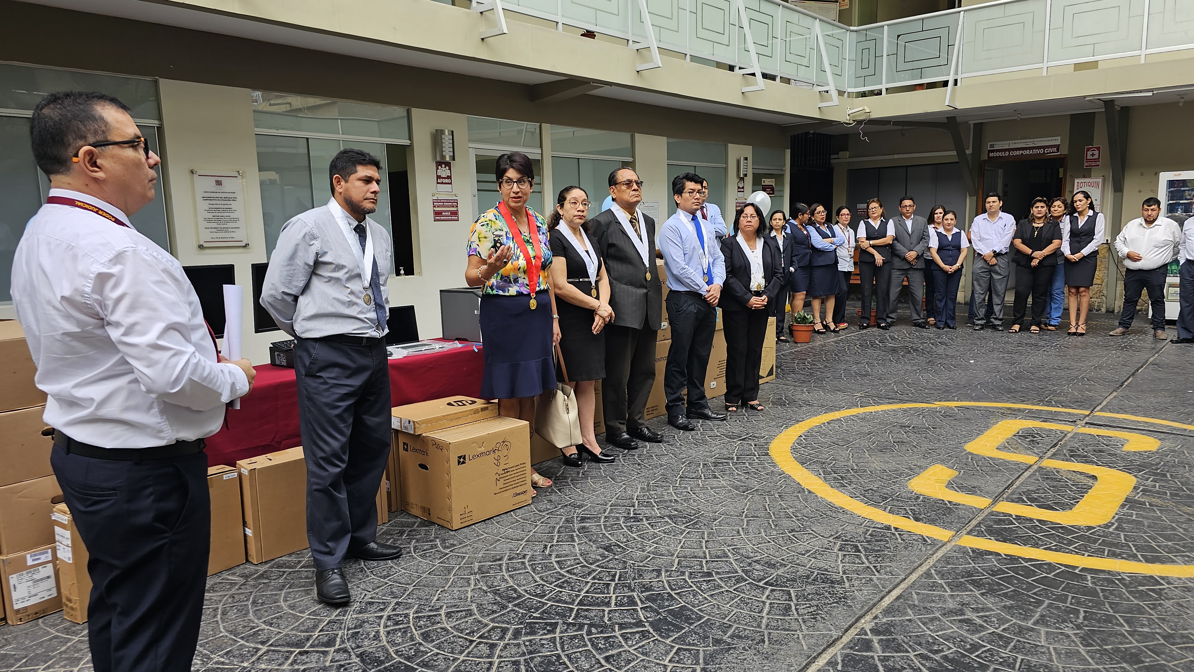 Nuevo lote de equipos informáticos fueron entregados al Módulo Civil de Piura