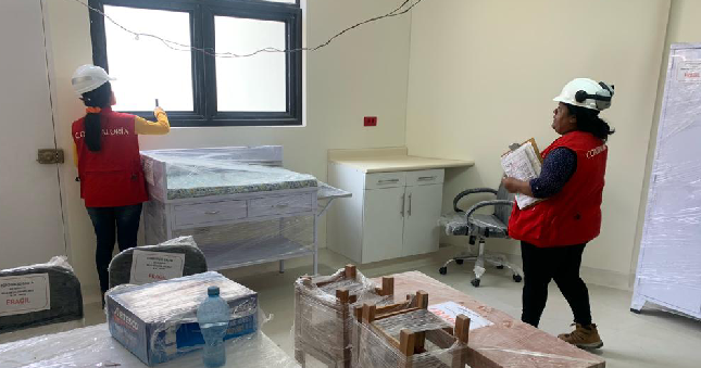 Mediante un control concurrente, la Contraloría General advirtió a la Municipalidad Provincial de Huarochirí sobre los riesgos evidenciados en la reconstrucción del centro de salud Huinco, ubicado en el distrito San Pedro de Casta, relacionados al sistema eléctrico y de ventilación que afectarían la operatividad del nosocomio y, por ende, la atención a los pacientes.