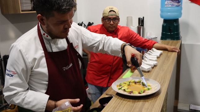 Consulado General en Cochabamba organizó tercer taller de gastronomía peruana