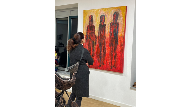 Clausura en Berlín de la muestra escultórica de reconocido artista peruano Ciro Chávez