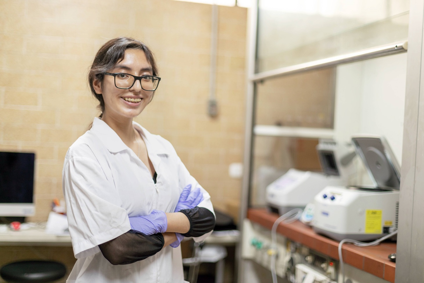 Las becas de la Universidad de China se ofrecen a peruanos profesionales de la salud