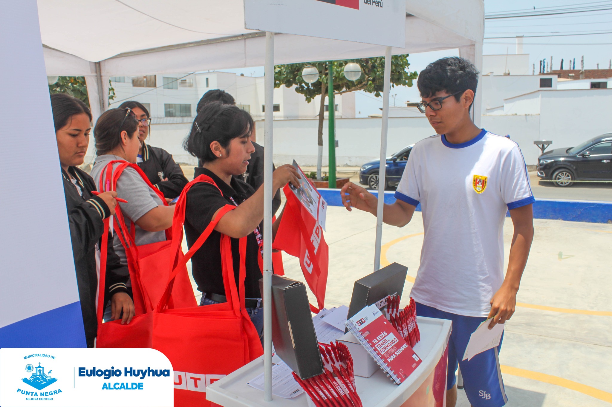 Feria de Orientación para los jóvenes puntanegrinos.