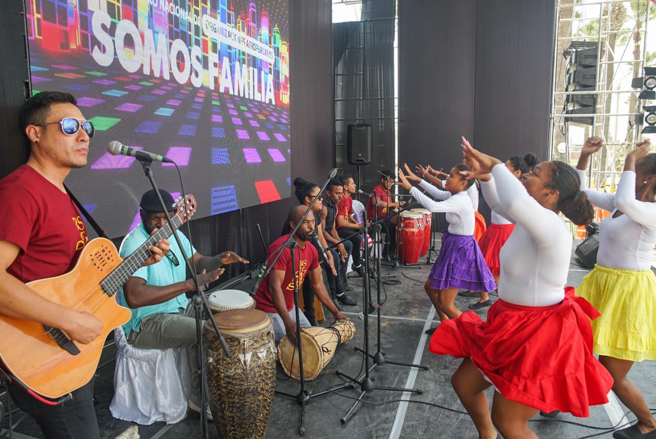 Ministerio de Cultura distingue como Personalidad Meritoria al Conjunto Nacional del Folklore, elenco creado por Victoria Santa Cruz