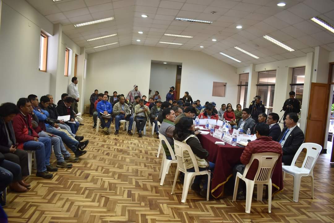 En Mesa técnica en distrito de San Salvador- Calca, conto con Consejeros Regionales y los siete alcaldes distritales de la provincia de Calc