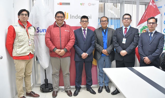 El Indecopi y las oficinas regionales de organismos reguladores acuerdan desarrollar acciones de prevención en Huancavelica