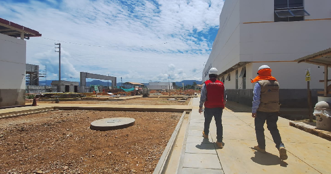 Mediante un control concurrente, la Contraloría General advirtió al Gobierno Regional de Junín sobre los riesgos detectados en la construcción del Hospital San Martín de Pangoa (provincia Satipo), que podrían causar mayores perjuicios a la entidad.