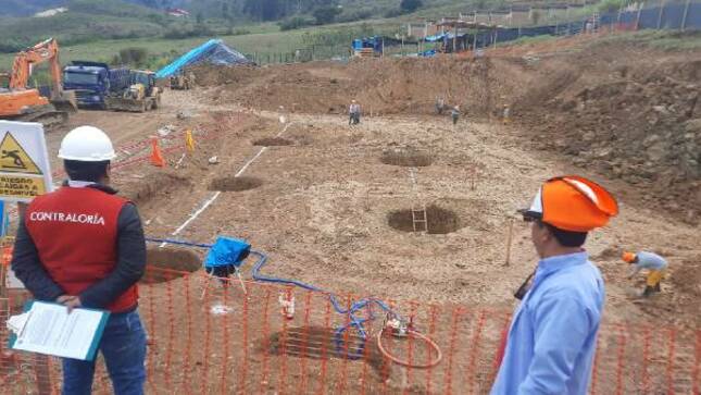 La Contraloría General advirtió situaciones que ponen en riesgo la calidad y correcta ejecución de la obra de construcción del Archivo de la Universidad Nacional Toribio Rodríguez de Mendoza en la provincia de Chachapoyas y que podría afectar a 2034 beneficiarios. Este proyecto está valorizado en S/ 9 805 570.