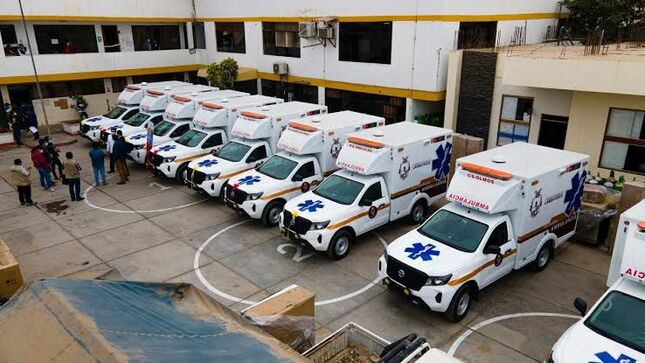 Declaran fundada nulidad de contrato por la compra de ambulancias