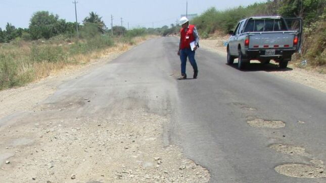 La Contraloría General detectó que el material utilizado en la obra del camino vecinal de la Ruta PI N.º 609 Repartidor – 9 de Octubre – Bella Esperanza – Nuevo Horizonte, en el distrito y provincia de Sullana, no cumplió con las especificaciones del expediente técnico y con ello ocasionó fallas irreparables de diversa tipología en la calzada construida, cuyo monto invertido de S/ 10 170 094 por la Municipalidad Provincial de Sullana constituye perjuicio económico al Estado.
