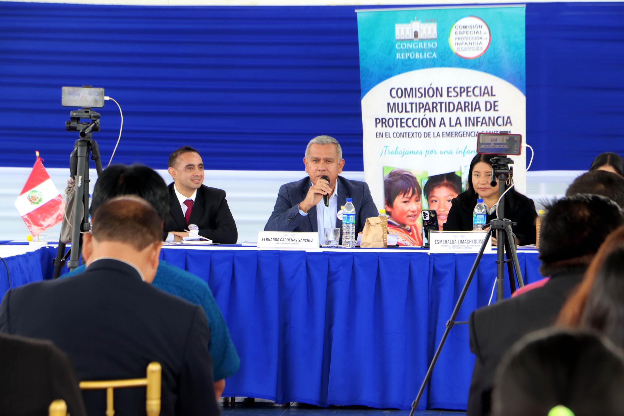 Alcalde Fernando C谩rdenas suscribi贸 la agenda en materia de derechos de los ni帽os, ni帽as y adolescentes