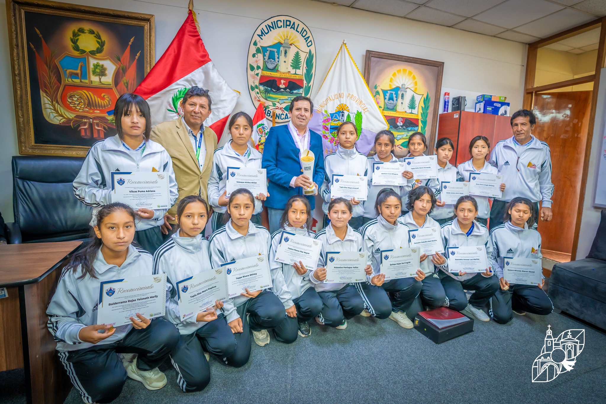¡Celebramos El Triunfo Imparable Del Equipo De Fútbol Femenino De La Institución Educativa Nuestra Señora De Las Mercedes!