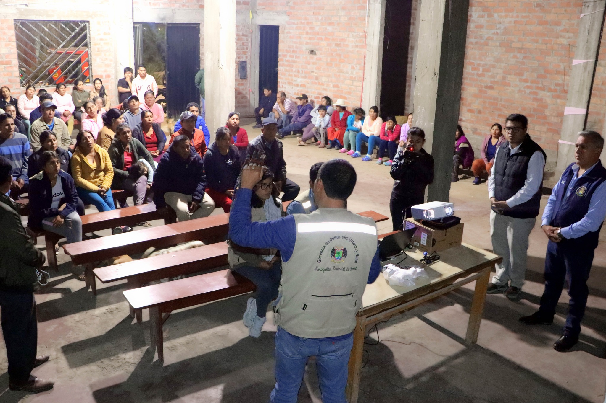 Alcalde anunció mejoramiento del servicio de movilidad urbana en el A.H. San Isidro - Los Naturales hasta Excasa Hacienda Retes