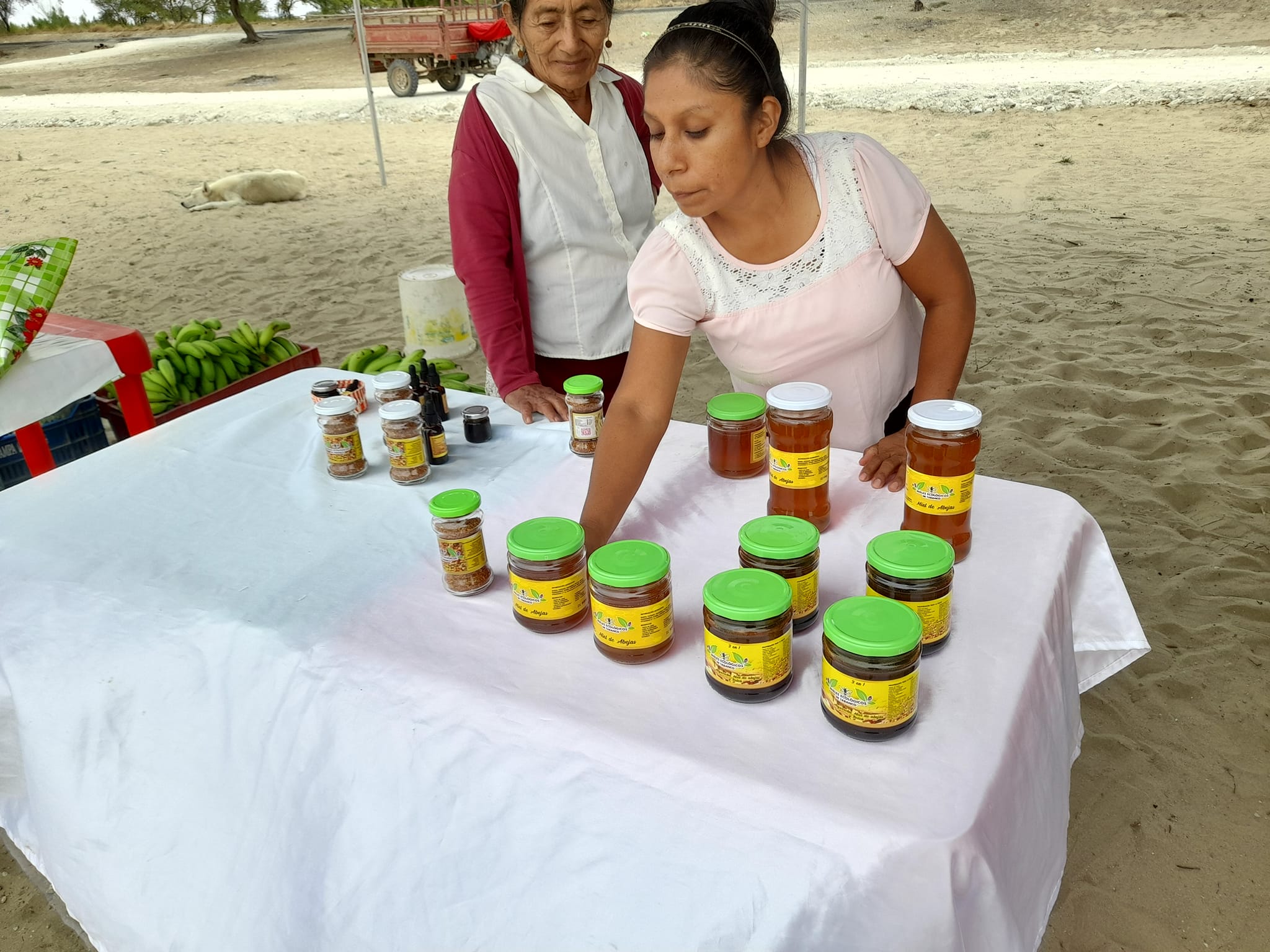 IMPULASANDO A nuestros AMIGOS PRODUTORES DEL DISTRITO