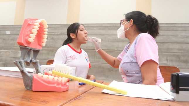 Más de 1200 escolares participaron en la campaña de salud por el cierre del año escolar 2023
