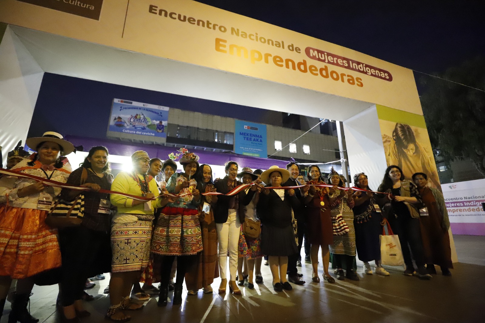Ministra de Cultura inauguró el I Encuentro Nacional de Mujeres Indígenas Emprendedoras