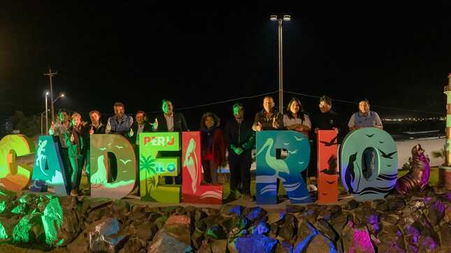 Población de Ilo y turistas podrán disfrutar de un paseo nocturno en una playa totalmente iluminada.