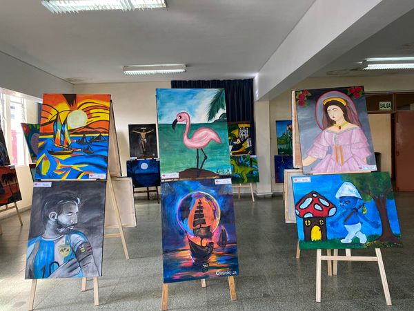 La Academia De Bellas Arte "Zapatista" Presenta Exposición Artística Denominada "Desde El Arte Trascendemos"