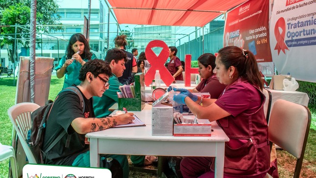 Campaña de tamizaje por el VIHSIDA, dirigido a estudiantes, docentes de la Universidad Privada San Juan Bautista – Filial I