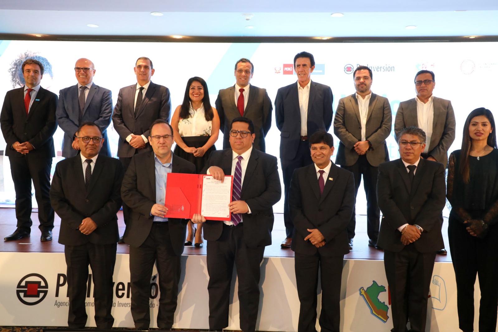 Minsa participó de la firma del pacto “Unidos contra la anemia y desnutrición infantil - obras por impuestos”