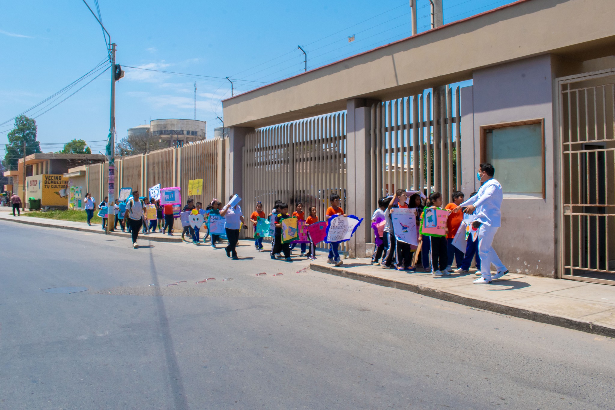 Gran Campaña Gratuita de Odontología y Concurso de Pancartas por el Día de la Odontología Peruana