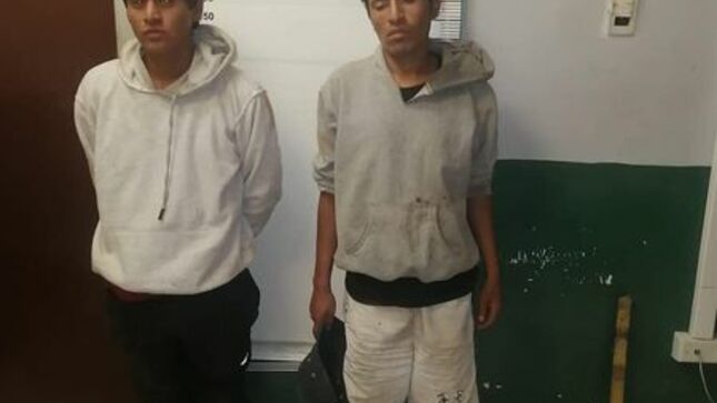 CAPTURAN A SUJETOS ROBANDO REJILLAS DE DREN SAN JOSÉ