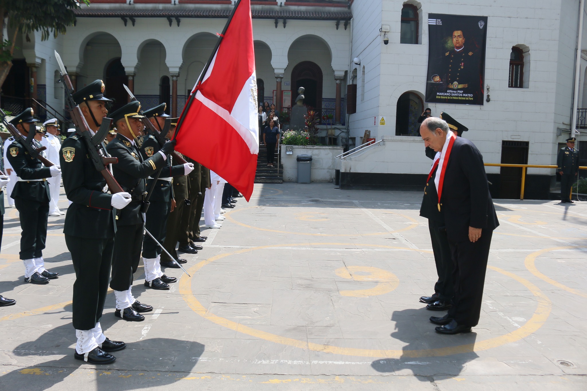 Ceremonia por el 35° Aniversario de la Policía Nacional del Perú