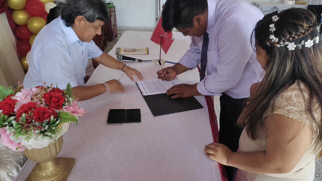 PRIMER MATRIMONIO CIVIL