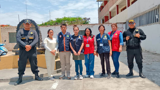 Servidores municipales y representantes de la Primera Fiscalía Provincial Especializada en Prevención del Delito del Santa