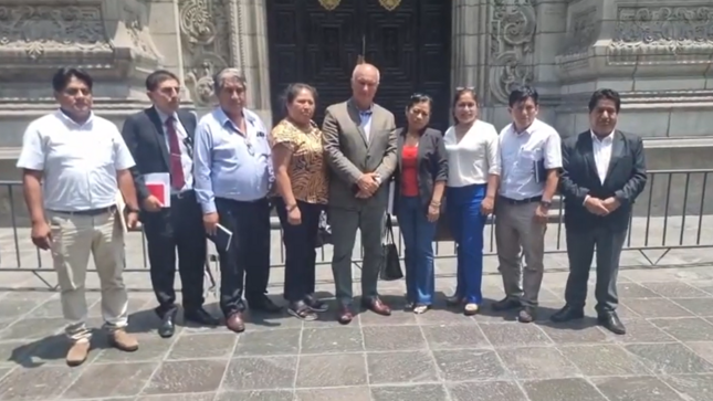 REUNIÓN CON LA PRESIDENTA DE LA REPÚBLICA DINA BOLUARTE