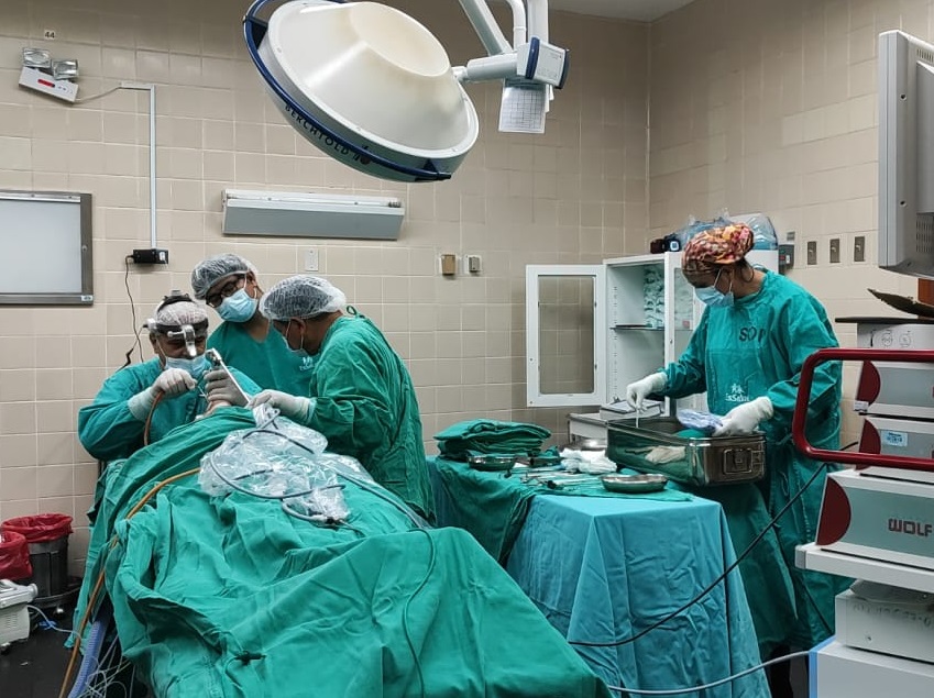 Médicos de EsSalud Cusco recuperan función vocal de paciente que padeció cáncer de laringe
