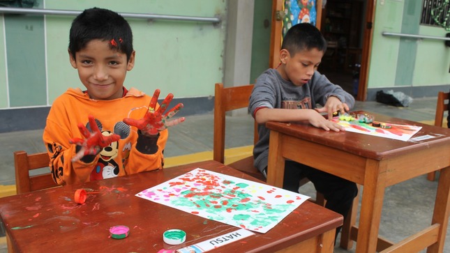 Niños con habilidades diferentes demuestran su arte X Concurso de Dibujo y Pintura 