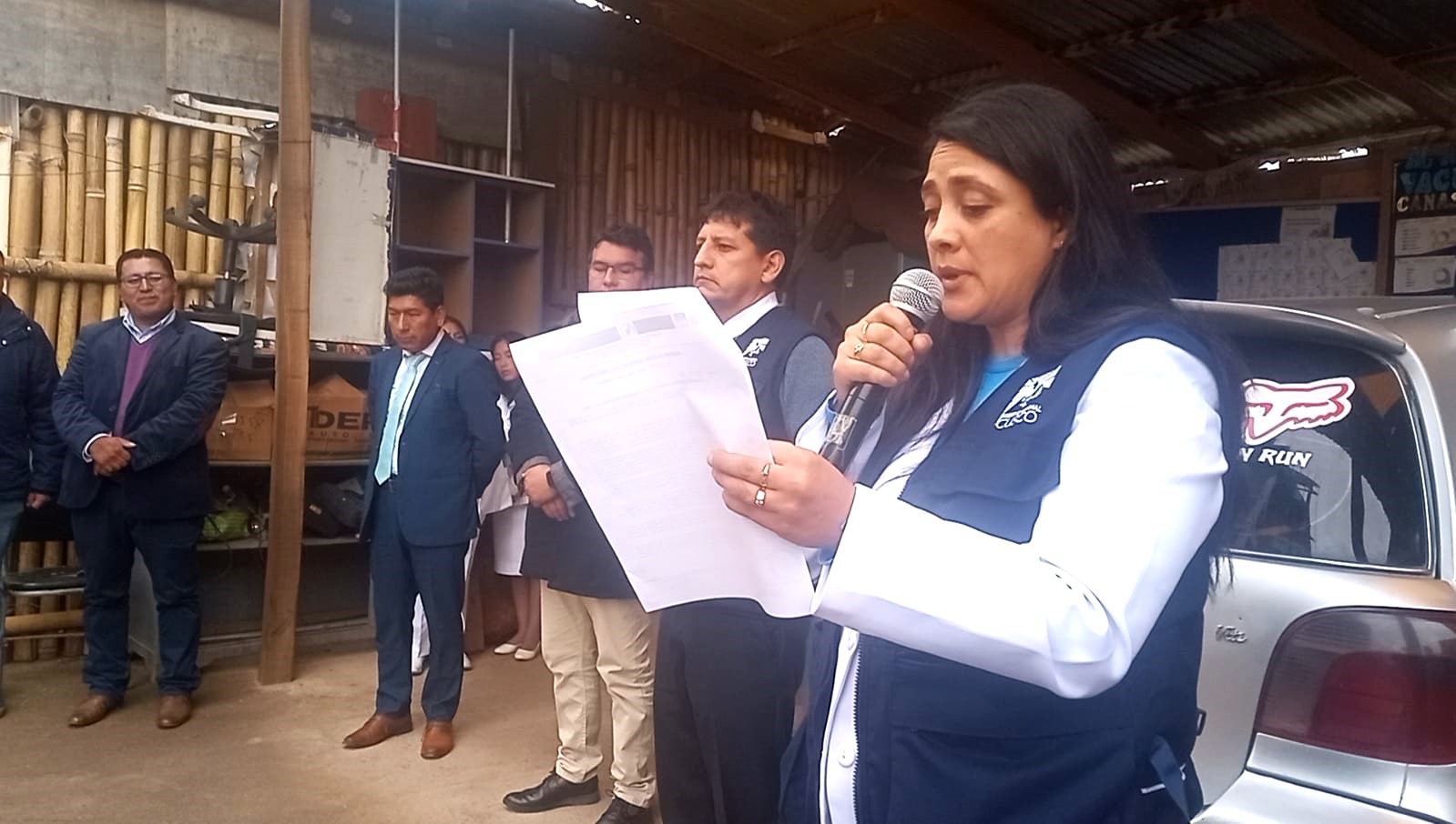 Con resolución gerencial regional Nº 1607-2023-GR CUSCO/GERESA suscrita por el gerente regional de Salud, Dr. Ernesto Choquehuayta Morales, se designó como nuevo director ejecutivo de la Red de Servicios de Salud Canas Canchis Espinar al médico cirujano, Valerio Salas Suna en reemplazo de su homólogo, Hurleey Montufar Mercado.