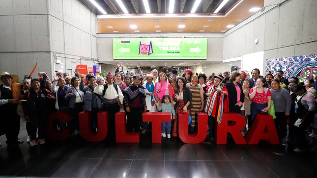 Ministra de Cultura: “Se inicia una nueva etapa en la historia de la exposición venta Mekenma Tee Aka, Ruraq maki” 