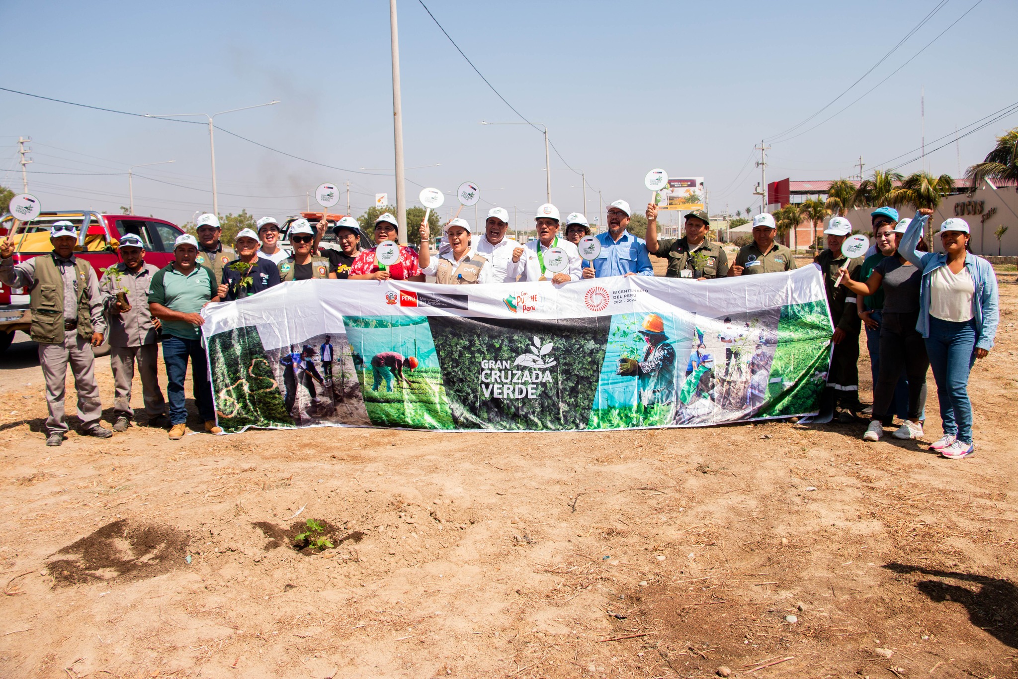 Sullana Participa En La Gran Cruzada Verde Que Busca Reforestar La Provincia Con Especies Nativas