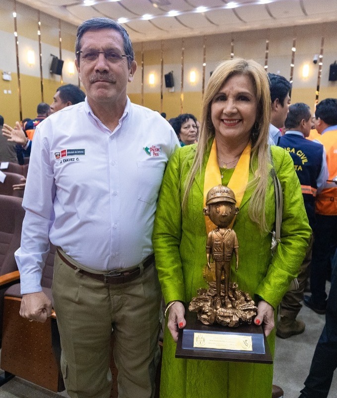 San Isidro recibe reconocimiento del INDECI por su trabajo en prevención de desastres