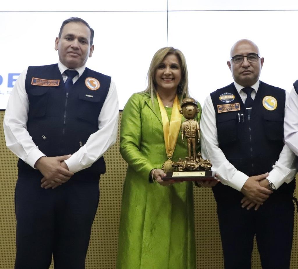San Isidro recibe reconocimiento del INDECI por su trabajo en prevención de desastres