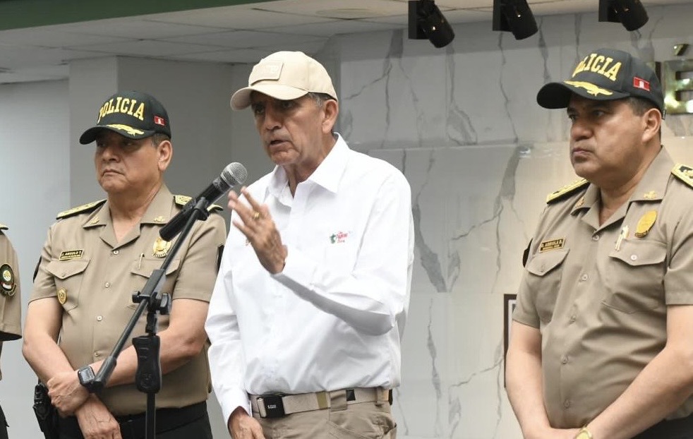 Titular del Interior pidió a la ciudadanía que confíe en la PNP, y aseguró que los resultados de intenso trabajo contra el crimen organizado se evidenciarán pronto.