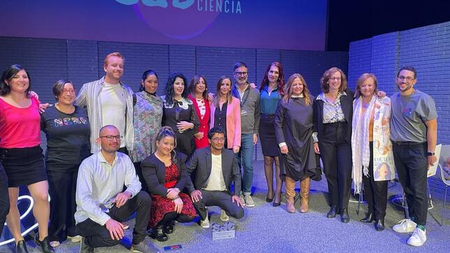 Participación de científica peruana en la final del Certamen Iberoamericano de Monólogos Científicos "Solo de Ciencia"